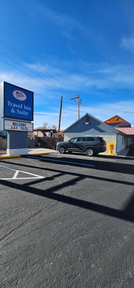 Travel Inn & Suite